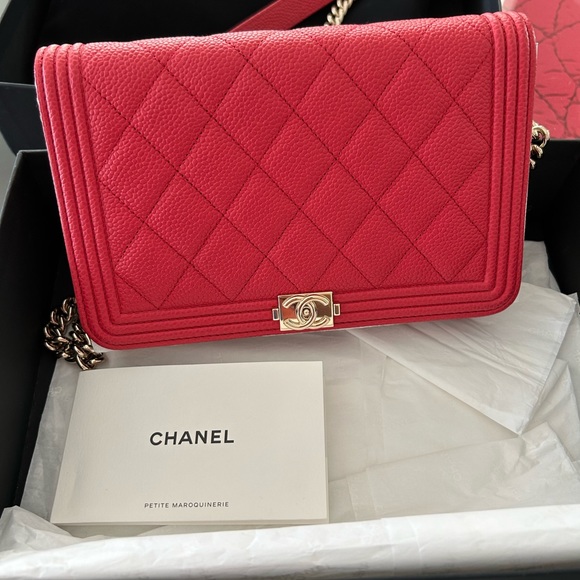 Chanel Boy WOC new condition - Picture 11 of 16